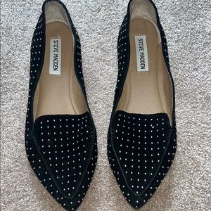 Steve Madden Feather Studded Black Loafer Flat Size 8.5